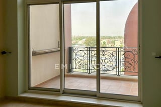 Spacious | Canal Views| Vacant Soon, picture 3