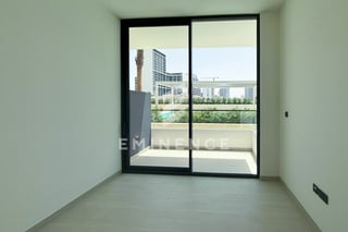 BRAND NEW | POOL VIEW | PRIME LOCATION | RENTED, picture 4