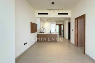 BRAND NEW | MARINA VIEW | VACANT, picture 3