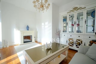 3BR Penthouse | City View | Fully Renovated, picture 3