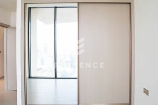 Brand New | Vacant | Private Pool | High Floor, picture 3