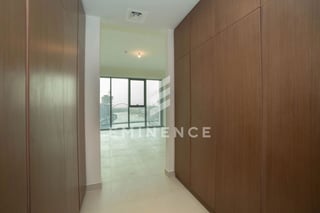 Waterfront Living | Canal View | High Floor, picture 3