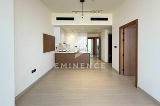 BRAND NEW | MARINA VIEW | VACANT, picture 4