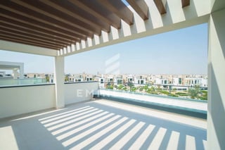 Exclusive | Single Row | On the Park | Roof Access, picture 3