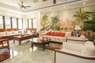 Upgraded | Fully Furnished | Private Pool, picture 3
