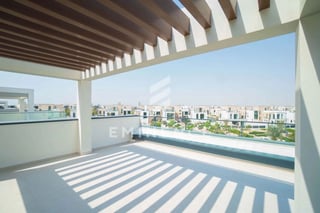 Exclusive | Single Row | On the Park | Roof Access, picture 3