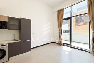 Exclusive | Double Height Ceiling | Studio, picture 3