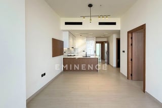 BRAND NEW | MARINA VIEW | VACANT, picture 3