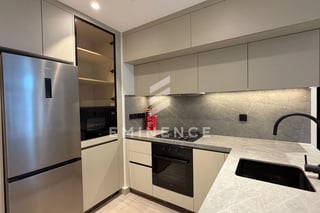 Best Price | Brand New | Modern | Mid Floor, picture 4