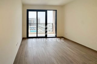 Low Floor | Prime Location | Pool View, picture 4