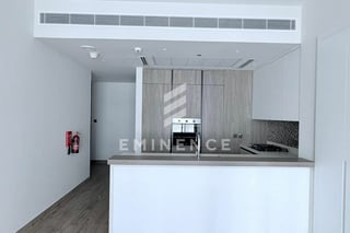 High Floor | Sea view | Vacant, picture 3