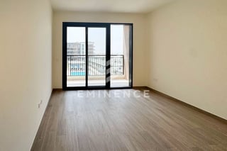 Low Floor | Prime Location | Pool View, picture 4