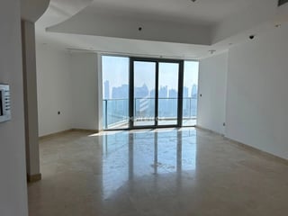 AC Pipes Fully Renovated | Marina View | Vacant, picture 3