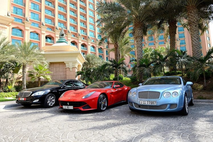 Top Luxury SUVs & Exotic Cars in Dubai