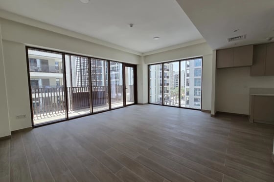 3BR | VACANT | POOL VIEW | PRIME LOCATION, picture 4