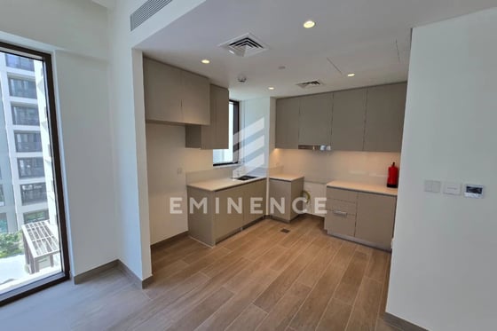 3BR | VACANT | POOL VIEW | PRIME LOCATION, picture 9