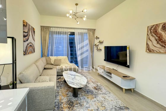Luxurious 1BR | Community View | VOT | Spacious, picture 5