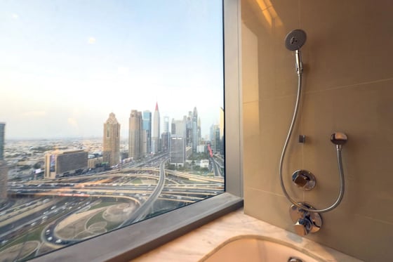 Luxury 3BR plus Maids | High Floor | City View, picture 36