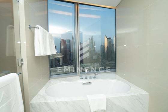Luxury 3BR plus Maids | High Floor | City View, picture 27