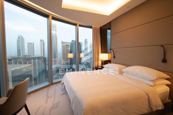 Luxury 3BR plus Maids | High Floor | City View, picture 25