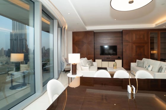 Luxury 3BR plus Maids | High Floor | City View, picture 52