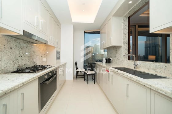 Luxury 3BR plus Maids | High Floor | City View, picture 49