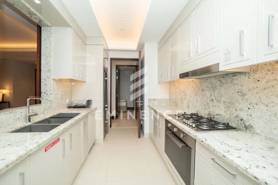 Luxury 3BR plus Maids | High Floor | City View, picture 47