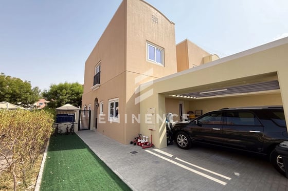 Exclusive | Multiple Options | Furnished | Vacant, picture 1