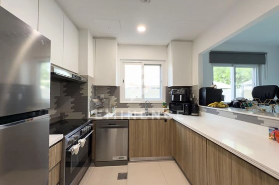Exclusive | Multiple Options | Furnished | Vacant, picture 19