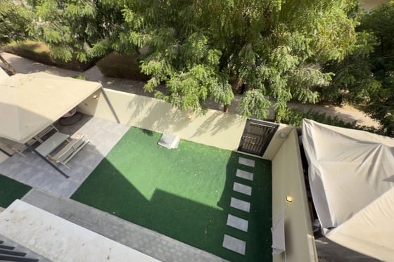 Exclusive | Multiple Options | Furnished | Vacant, picture 6