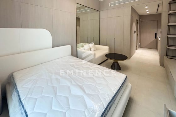 Vacant | Brand New | Fully Furnished, picture 9