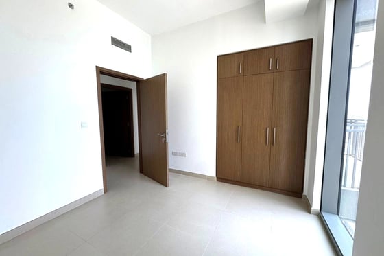SEA, SUNSET, DUBAI EYE VIEW | VACANT | LIKE NEW, picture 28