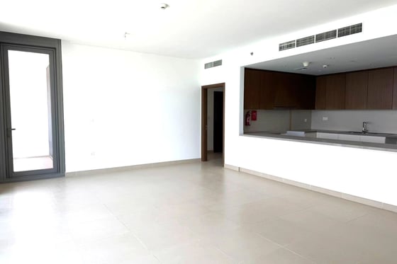 SEA, SUNSET, DUBAI EYE VIEW | VACANT | LIKE NEW, picture 12