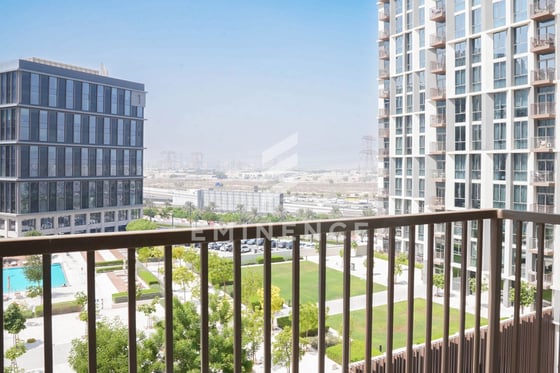 Fully Furnished | Chiller Free | Pool View, picture 1