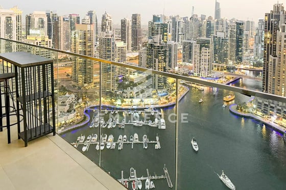 Full Marina View | Furnished 3BR | Close to Beach, picture 1