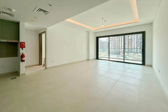 BRAND NEW | BIG LAYOUT | PRIME LOCATION, picture 6