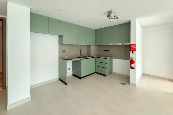 BRAND NEW | BIG LAYOUT | PRIME LOCATION, picture 12