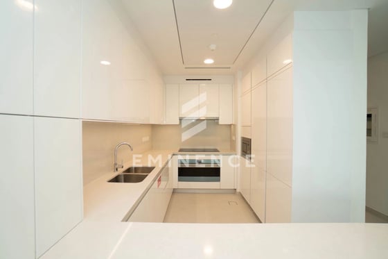 Waterfront Living | Canal View | High Floor, picture 11