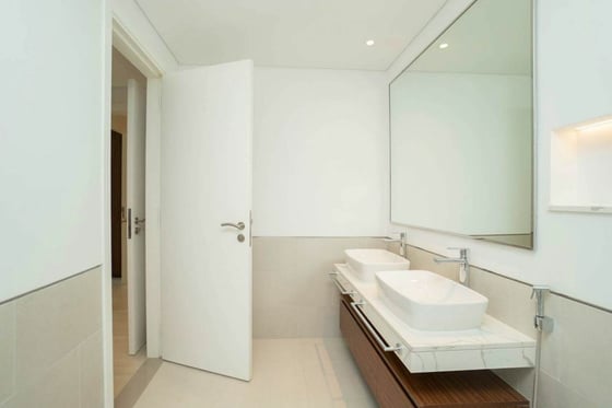 Burj Al Arab View | Large Layout | Prime Location, picture 32