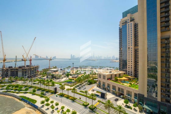 VACANT | SEA and BURJ VIEW | PRIME LOCATION, picture 47
