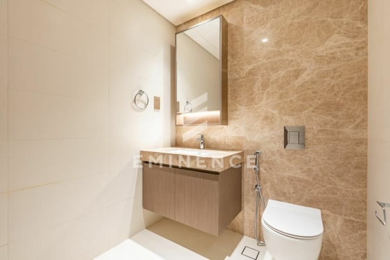 Exclusive | Water and Marina Skyline View | Rented, picture 31