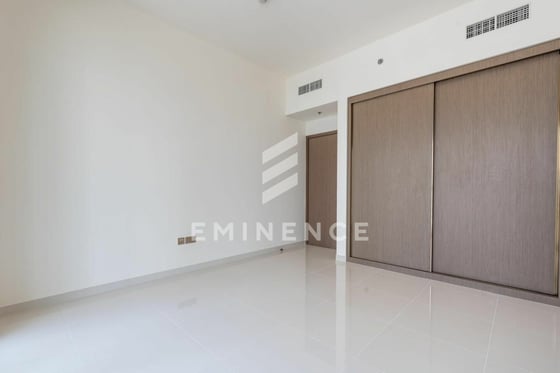 Exclusive | Water and Marina Skyline View | Rented, picture 15