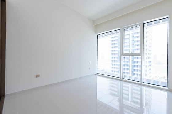 Exclusive | Water and Marina Skyline View | Rented, picture 26