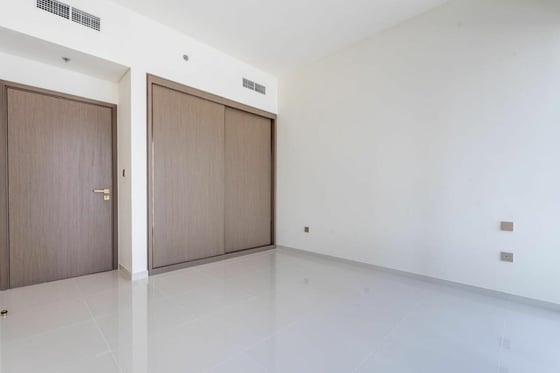 Exclusive | Water and Marina Skyline View | Rented, picture 18