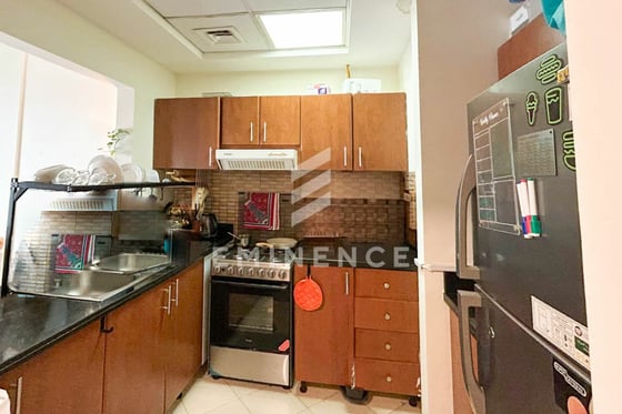 VACANT | BEST DEAL | SPACIOUS LAYOUT, picture 11