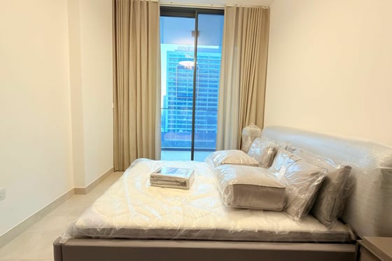 VACANT | BRAND NEW | FURNISHED | PRIME LOCATION, picture 18