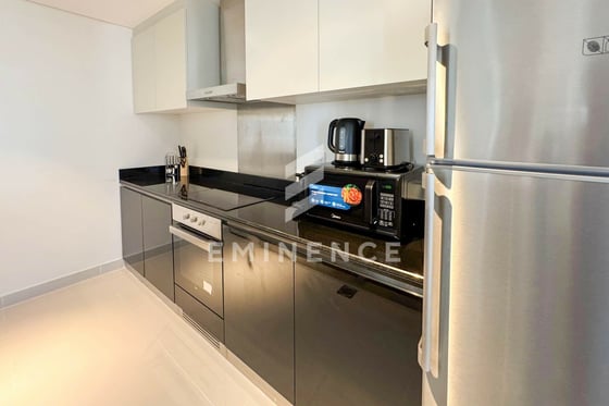 Vacant | Sea View | Chiller Free | Furnished, picture 30