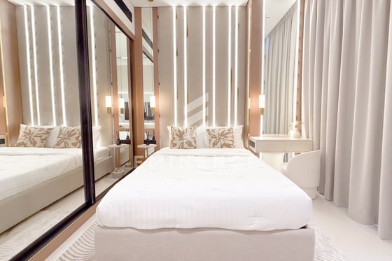 High Floor | Full Burj Khalifa | Luxury Furnished, picture 15