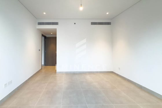BRAND NEW | BIG LAYOUT | PRIME LOCATION, picture 13