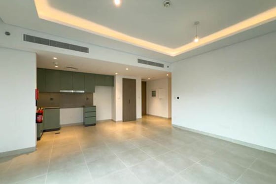 BRAND NEW | BIG LAYOUT | PRIME LOCATION, picture 6